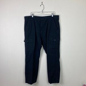 Wrangler | Men's Black Relaxed Fit Jeans 40 x 30